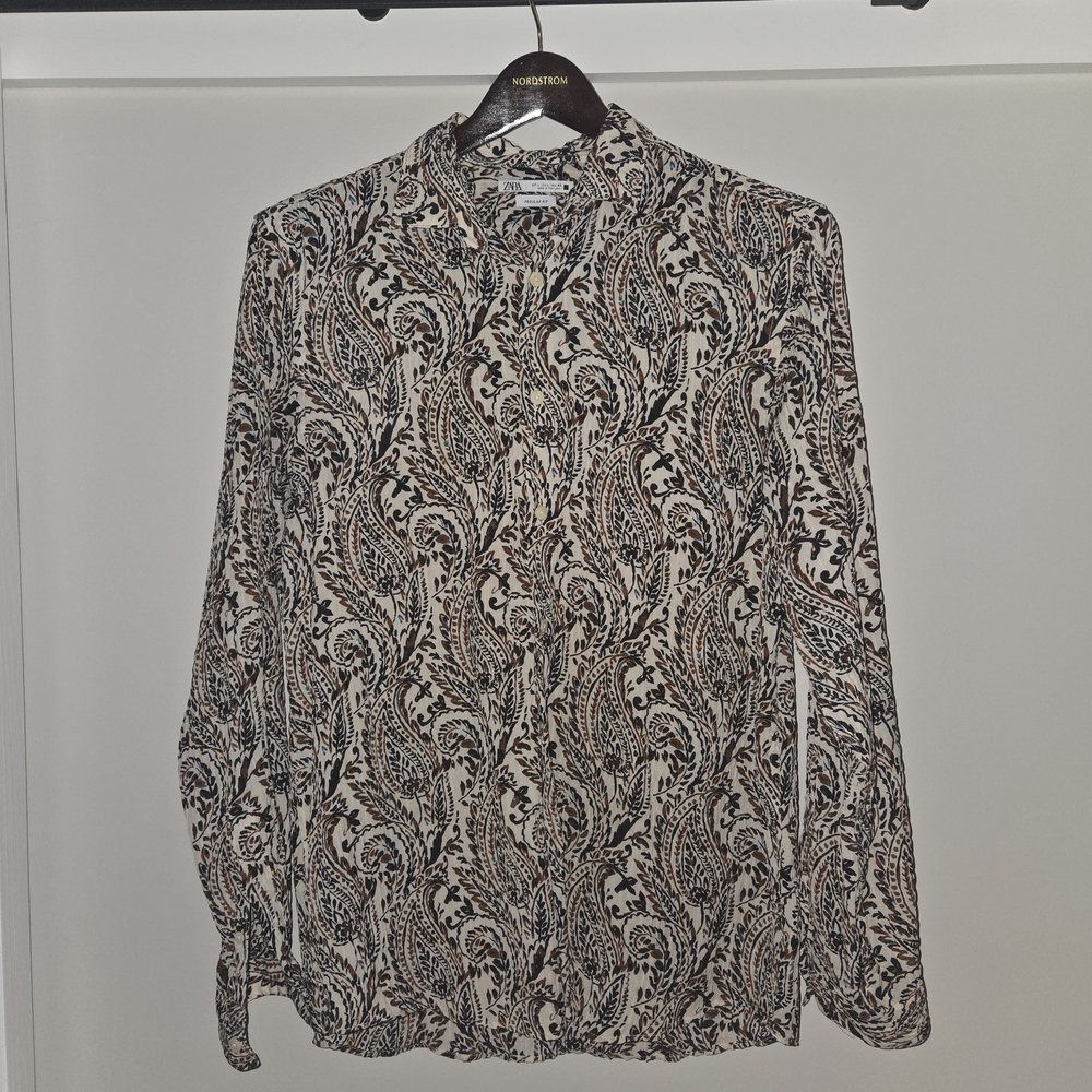Zara Men's Black and White Paisley Shirt